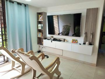 apartamento en venta en ciudad del puerto. Cod V90690