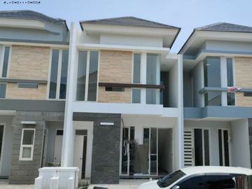 Sewa rumah ZIMBALI COSTA PAKUWON CITY MINIMALIS, BARU GRESS