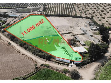 ATENCIÓN INVERSIONISTAS!!!

     ¡Oportunidad única en el corazón de la Campiña La Merced en Laredo!
Descubre estos 11000m² de terreno plano y sole