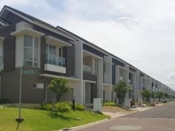 Dijual Rumah Vivaldi Symphonia Gading Serpong Tipe Premium Hoek Bagus Hadap Danau