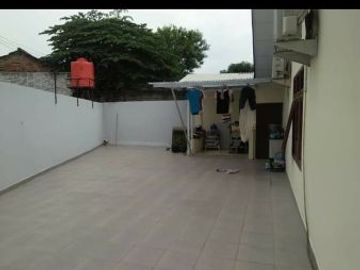 Furnished dan luas Perum kembang larangan nila kandi ciledug