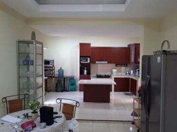 Furnished dan luas Perum kembang larangan nila kandi ciledug