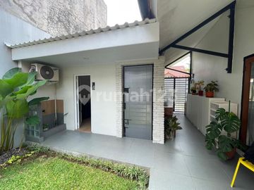 Rumah Siap Huni Minimalis 1 Lantai Halaman Luas di Jagakarsa