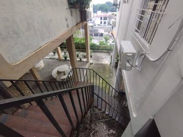 VENTA DEPARTAMENTO EN LOMAS DE URDESA ZONA PRIVADA