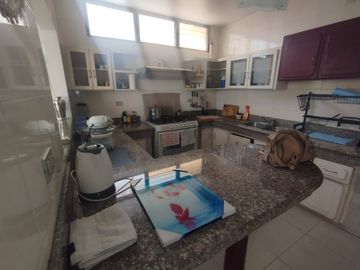VENTA DEPARTAMENTO EN LOMAS DE URDESA ZONA PRIVADA