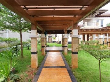 DIJUAL RUMAH LUAS di Jl JANGKRIK / JAGAKARSA, JAKSEL
