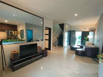 DI JUAL CEPAT RUMAH SECOND FULL INTERIOR D I KOMP PEMDA
