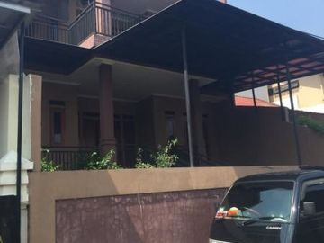 Rumah Asri & Nyaman, SHM, Belakang Living Plaza, Mega Cinere
