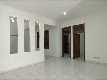 GRESS BARU! Rumah Villa Melati Mas Luas 192 Jual Murah