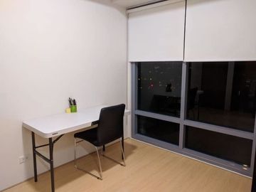 A0358 - Semi-Furnished 1BR For Sale in Park West