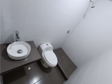 SAN JUAN DE MIRAFLORES - VENTA DEPARTAMENTO + COCHERA - ÁREA 85 m2