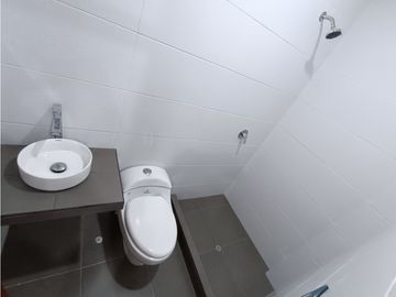 SAN JUAN DE MIRAFLORES - VENTA DEPARTAMENTO + COCHERA - ÁREA 85 m2