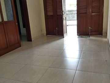 Rumah Nyaman di Cisaranten Arcamanik Dekat Antapani
