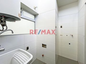 🏡 Departamento En Venta – Chacarilla Del Estanque, Surco -  $198,000