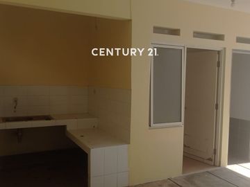 Disewakan Rumah 2 Lantai Di Cluster Vasana Harapan Indah Bekasi