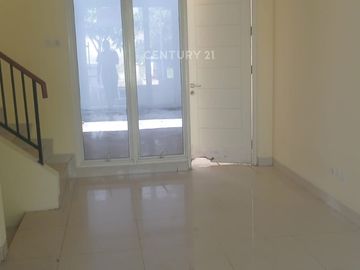 Disewakan Rumah 2 Lantai Di Cluster Vasana Harapan Indah Bekasi