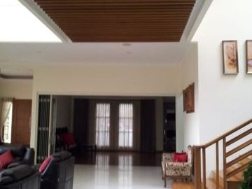 RUMAH MEWAH ALAM SUTERA LUAS 1110 DIJUAL CEPAT