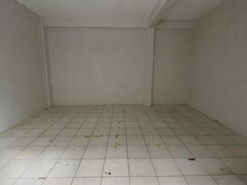 Venta de Casa de 2 niveles y 3 recámaras en Prol. Miguel Hidalgo, Col. Benito Juárez Norte, Coatzacoalcos, Ver.