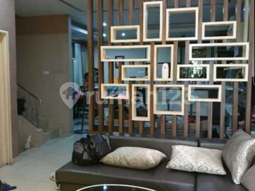Rumah Sudah Full Renov Di Puri Mansion, Jakarta Barat
