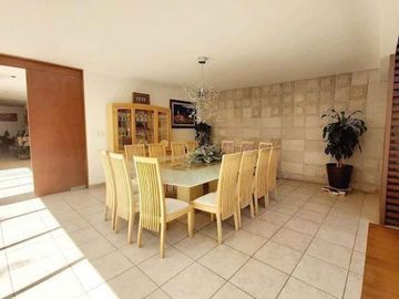 CASA EN VENTA EN VILLAS LOMAS DEL PARAISO, MORELIA