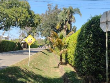 lote en venta en las mercedes. Cod V108425