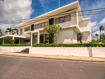 Luxury Laguna Home for Sale in Choeng Thale, Phuket