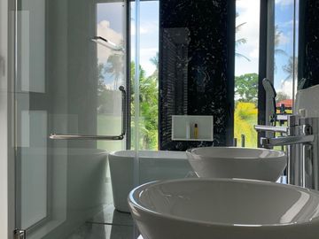 Luxury Laguna Home for Sale in Choeng Thale, Phuket