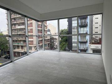 Palermo - Deparatmento 3 ambientes c/balcon, full amenities. COCHERA. La mejor zona