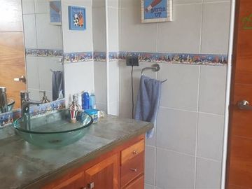 Casa en parcela en venta 5D/5B Autopista Sol peaje El Monte