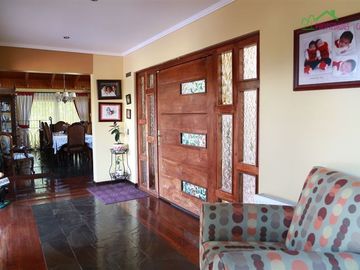Casa en parcela en venta 5D/5B Autopista Sol peaje El Monte