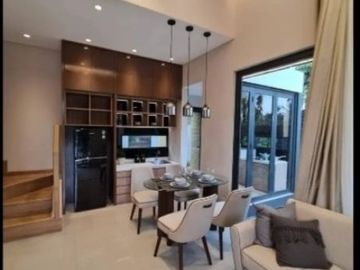 Towhouse Premium dgb konsep luxuary Resort living Bojong sari,depok