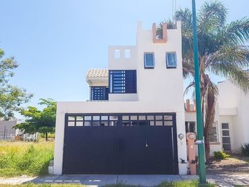 Casa en VENTA en  Zona Sur de León