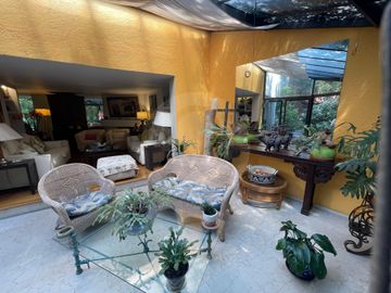 Casa en venta en Lomas de Tecamachalco