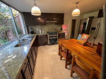 Casa en venta en Lomas de Tecamachalco