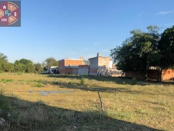 VENDE CHACRA EN ZONA URBANA!