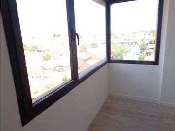 Depto. 2 amb a estrenar en Chauvin. Piso alto