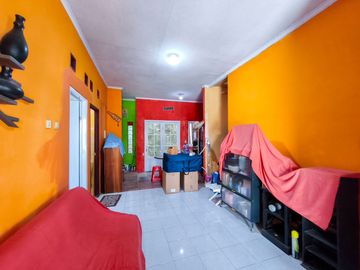 Rumah 3 KT Strategis 9 Menit ke Pintu Tol Cibadak 2 Siap Huni J-52878