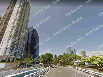 68 sqm Fully Finished Office Space in Alabang