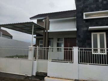 Rumah 1 Lantai Tanah Sangat Luas Investasi Bagus Surat di Kota Malang