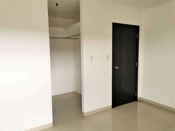 Departamento de venta en La Romareda, planta baja, ave Narcisa de Jesús.