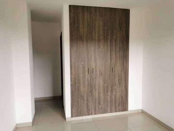 Departamento de venta en La Romareda, planta baja, ave Narcisa de Jesús.