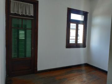 Casa PH en venta en Quilmes Este