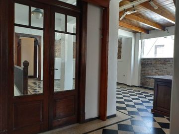 Casa PH en venta en Quilmes Este