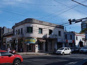 Casa PH en venta en Quilmes Este