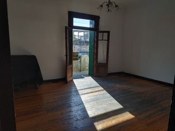 Casa PH en venta en Quilmes Este