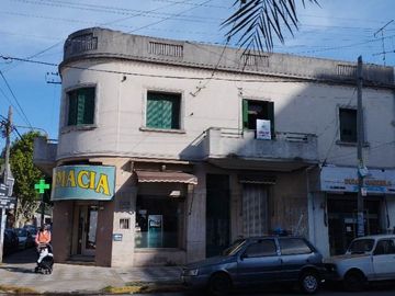 Casa PH en venta en Quilmes Este