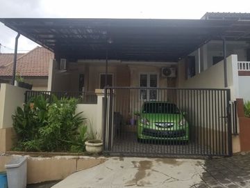 Dijual Rumah Perumahan Taman Griya Jimbaran Bali One gate Area Aman dan Nyaman