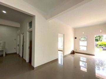 Rumah Lingkungan Perumahan dekat Jalan Berbah Kalasan