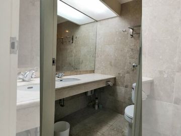 1BR FOR SALE AT OXFORD SUITES