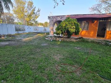 CASA DE DESCANSO EN VENTA, ALBERCA, TIPO HACIENDA. ISLA AGUADA, CARMEN, CAMP.